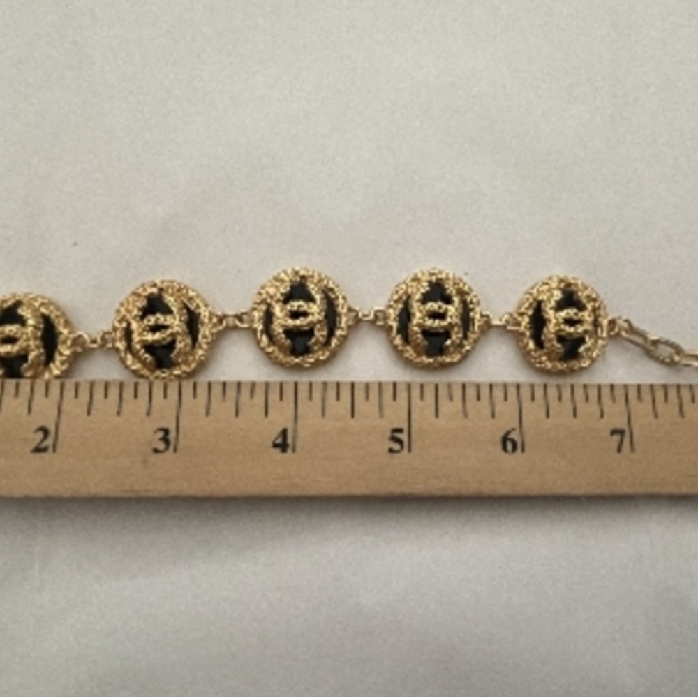 Chanel VIP Bracelet - Picture 3 of 3